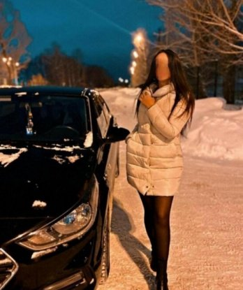 Позволь мне познакомиться с твоими самыми сокровенными желаниями и сделать их реальностью. Я могу предложить тебе широкий спектр услуг, которые подарят тебе незабываемые ощущения. Разнообразие позиций, фантазийные ролевые игры и многое другое - все это возможно со мной. Смотри мои фото, они подтверждают мою красоту и страсть. Я также имею положительные отзывы, которые говорят о моей профессиональности и умении удовлетворить мужчину. Окунись в мир удовольствия и релаксации со мной. Я жду встречи с тобой в Москве. 😘💋🌸 Людмила